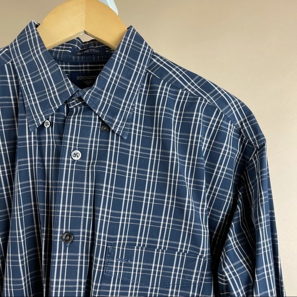 Men's Haggar & Dockers Medium Check Button Up Shirt 2 Pack Set Office - Picture 5 of 16